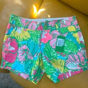 Lilly Pulitzer shorts, size 0. New with tags!